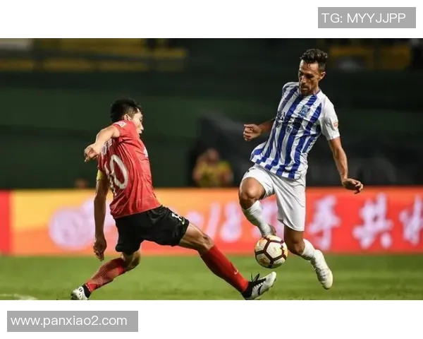 基普迪纳摩与阿尔克马激战正酣精彩对决引发球迷热议