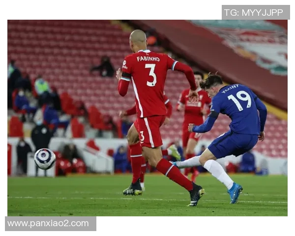 哥伦比亚队与纽约城队激战正酣谁将赢得这场精彩对决