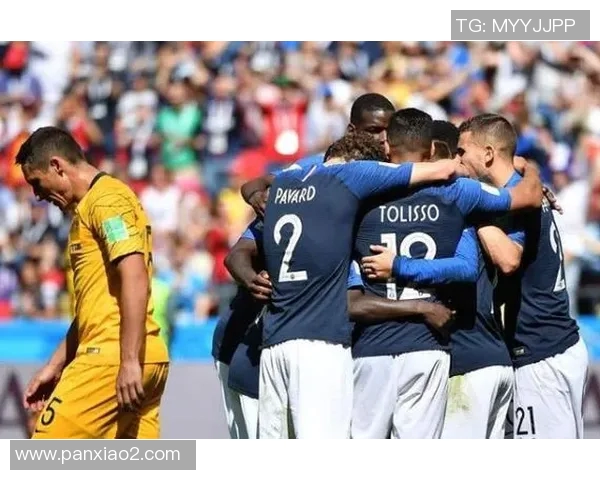 墨西哥与巴西足球历史交锋战绩回顾与分析