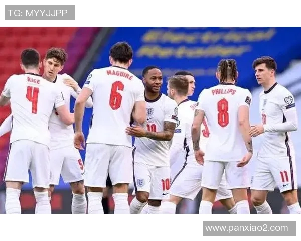 2019年阿联酋与巴林足球比赛全面分析及战术对比探讨