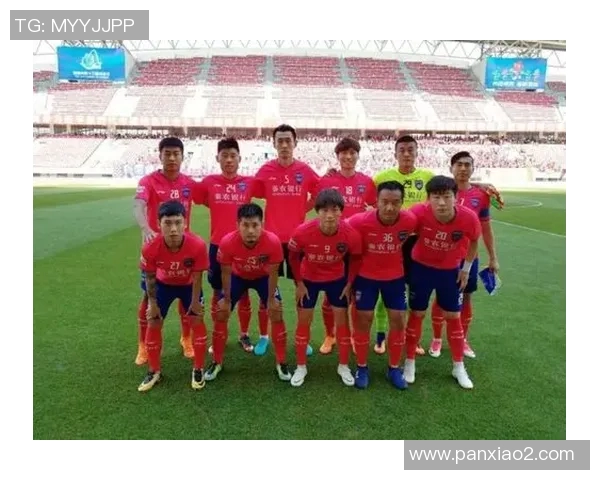 中乙大秦之水迎战大连球队全力争胜展现实力与决心