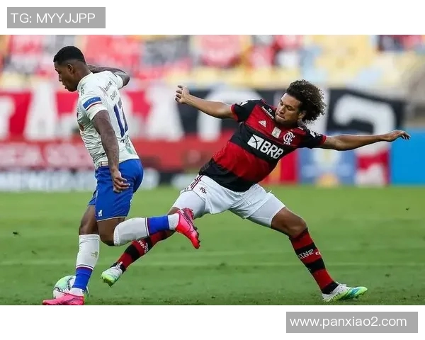 戈亚斯与巴竞技激战正酣比分揭晓精彩瞬间回顾