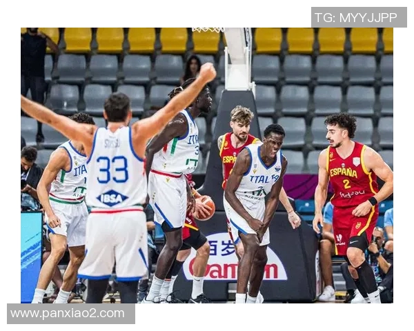 希腊男篮与冰岛男篮激战正酣谁能在比赛中笑到最后