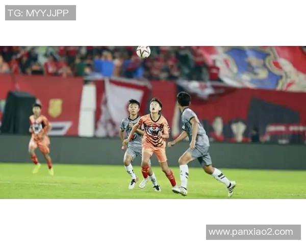 朱旭航的成长之路与未来展望：从青涩少年到职场精英的蜕变历程